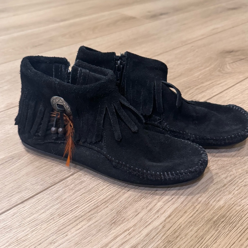 Minnetonka Black Suede Moccasins